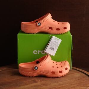 Crocs Sandals Junior SZ 5 Orange Classic Clog Waterproof Slip On Casual Shoe NWT